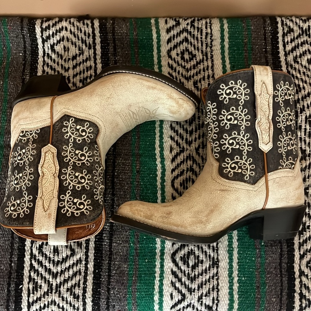 Dan Post cream and dark navy Leather Cowboy Boots ankle boots - Picture 11 of 16